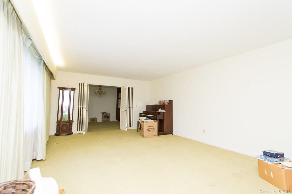 6400 US 221 South - Photo 9