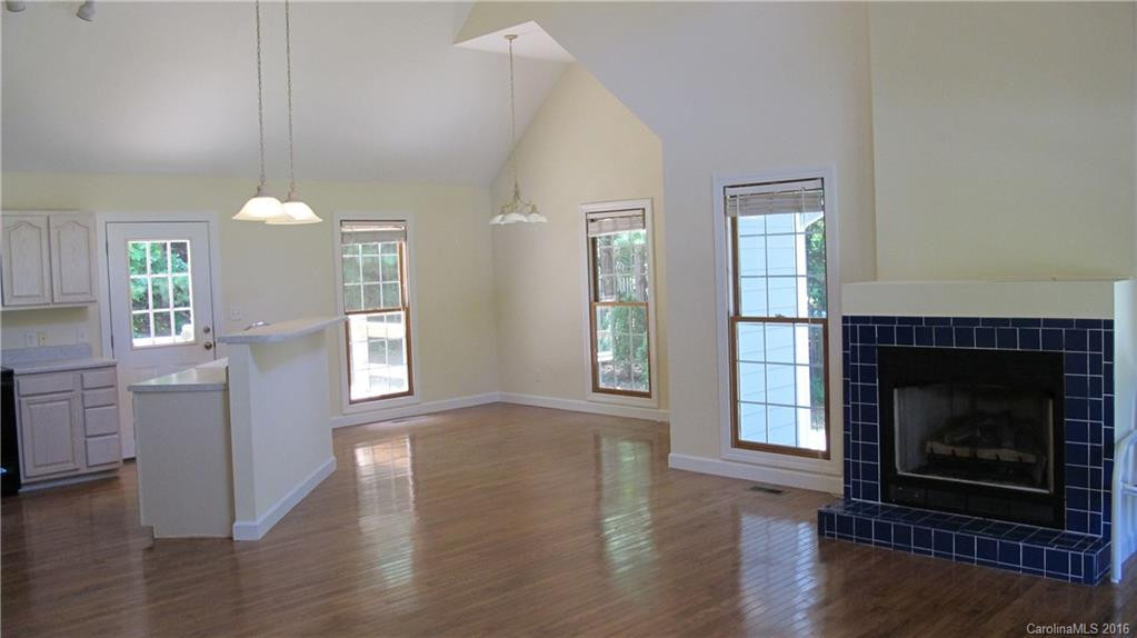 12 Pinecroft Road - Photo 7