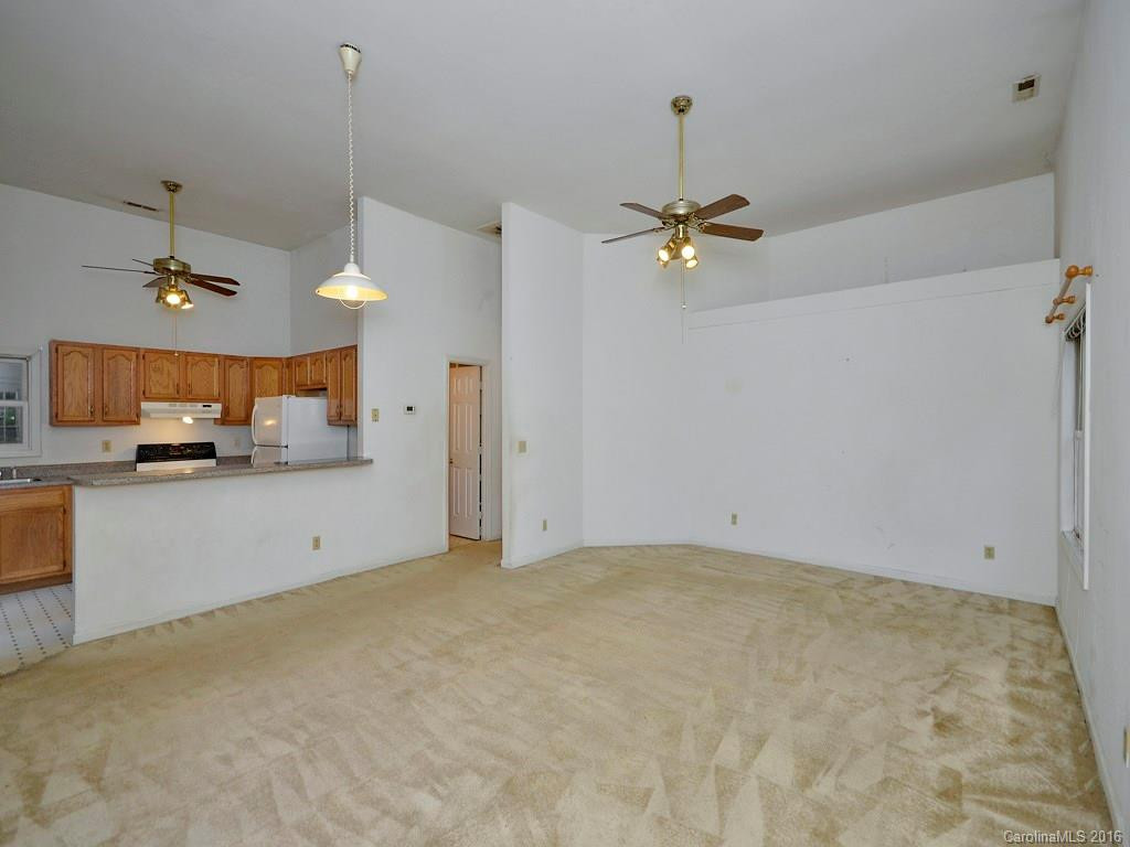 47A Fair Oaks Road - Photo 2