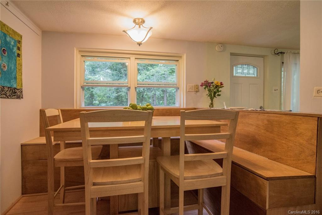 414 Flat Creek Road - Photo 12