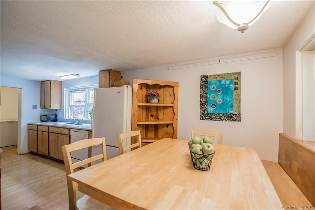 414 Flat Creek Road - Photo 13