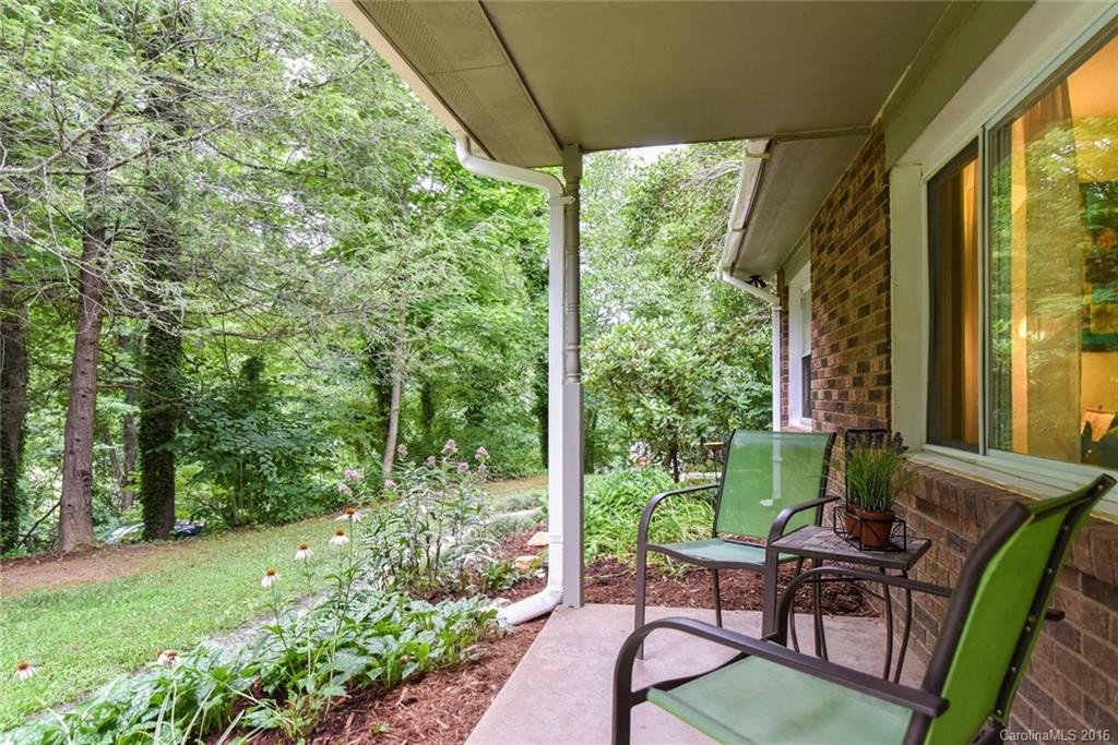 414 Flat Creek Road - Photo 4