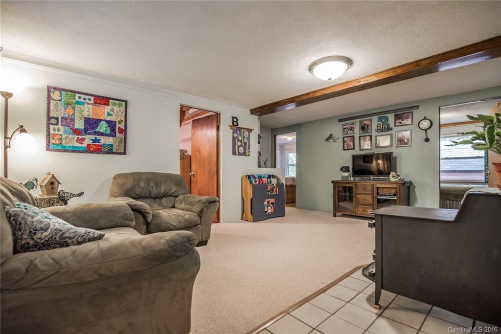 414 Flat Creek Road - Photo 9