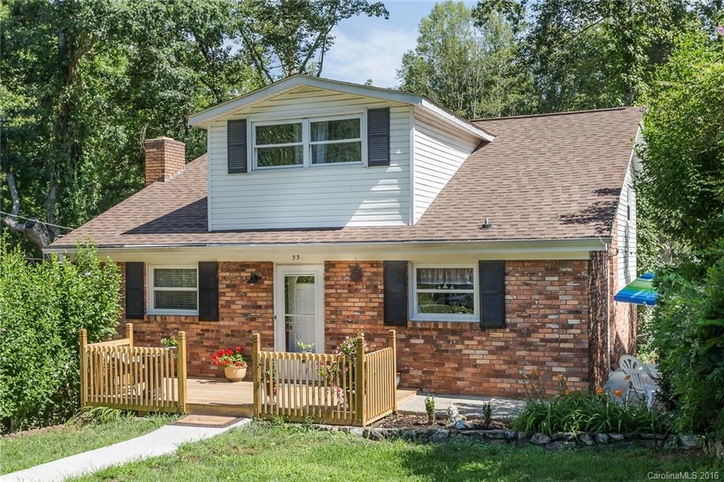 33 Tanglewood Drive