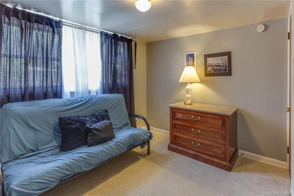 33 Tanglewood Drive - Photo 16