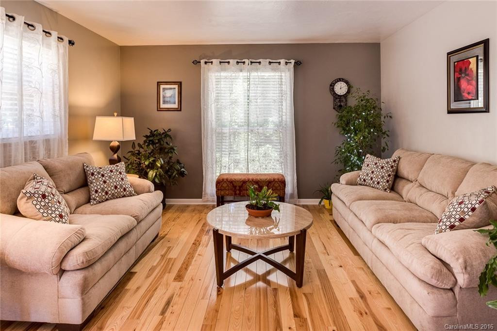 33 Tanglewood Drive - Photo 4