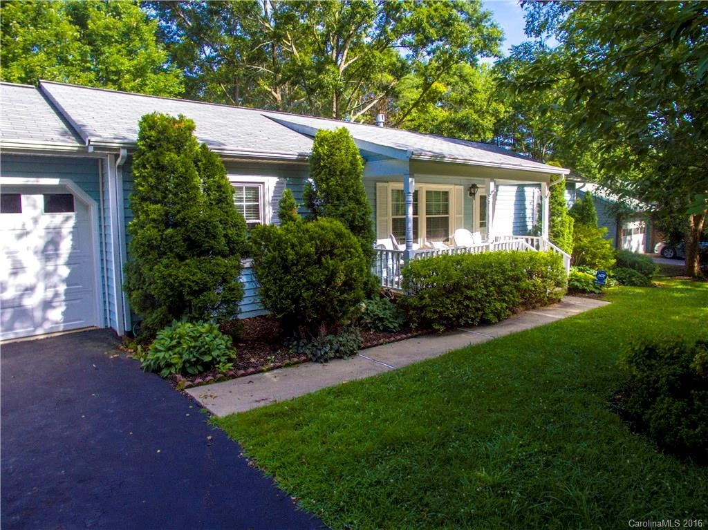 13 Meadow Drive