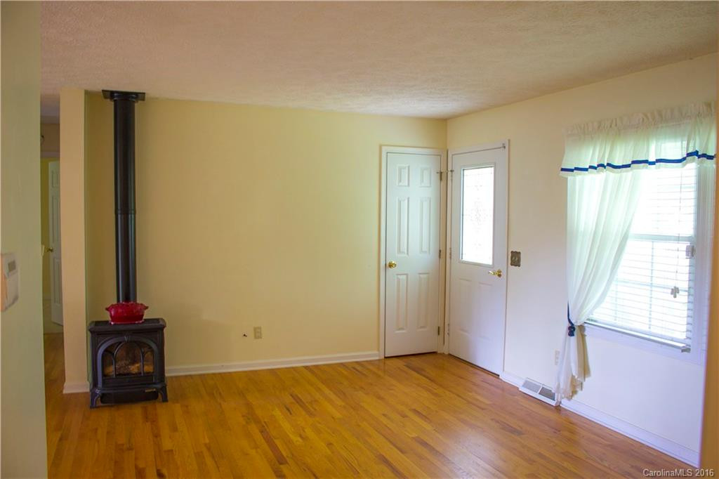 13 Meadow Drive - Photo 3