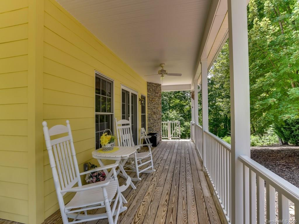 238 Sweetbriar Road - Photo 19