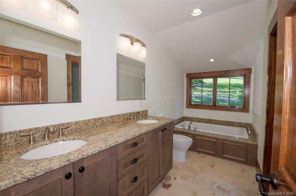 736 St. Andrews Road - Photo 17