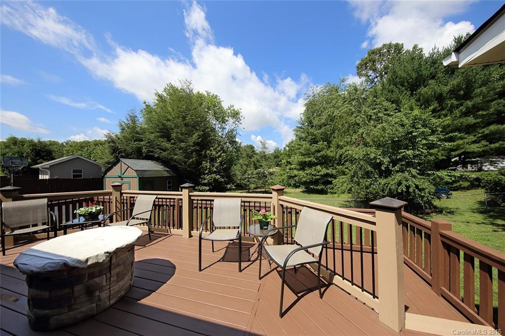 2 Fieldcrest Drive - Photo 18