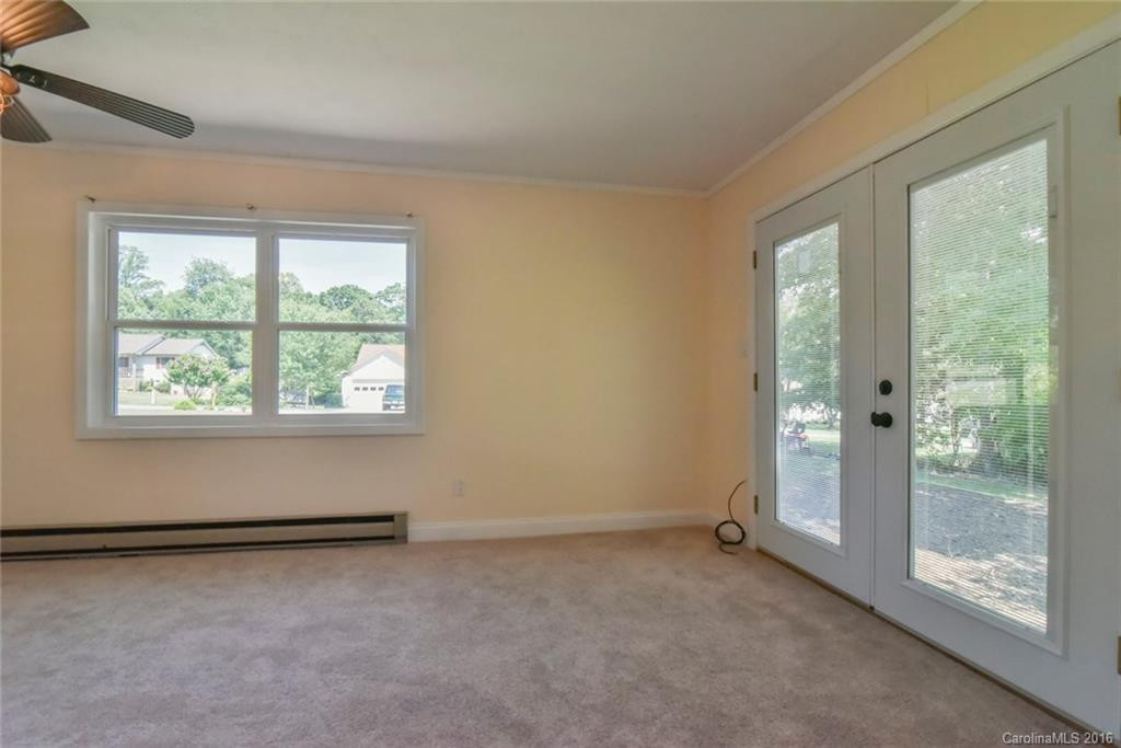 12 Robin Way - Photo 15