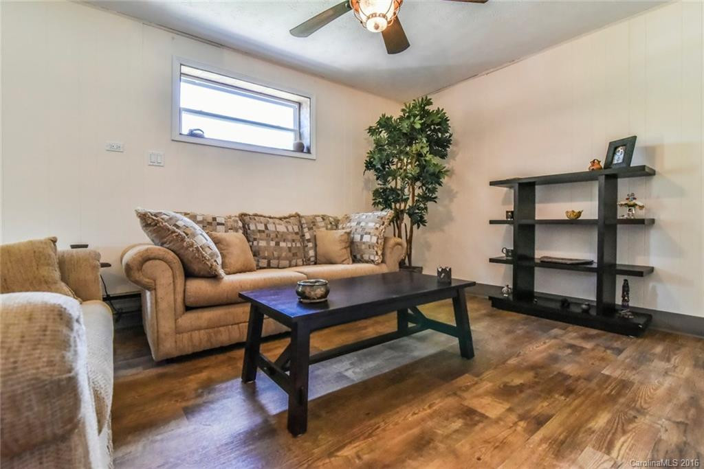 12 Robin Way - Photo 7