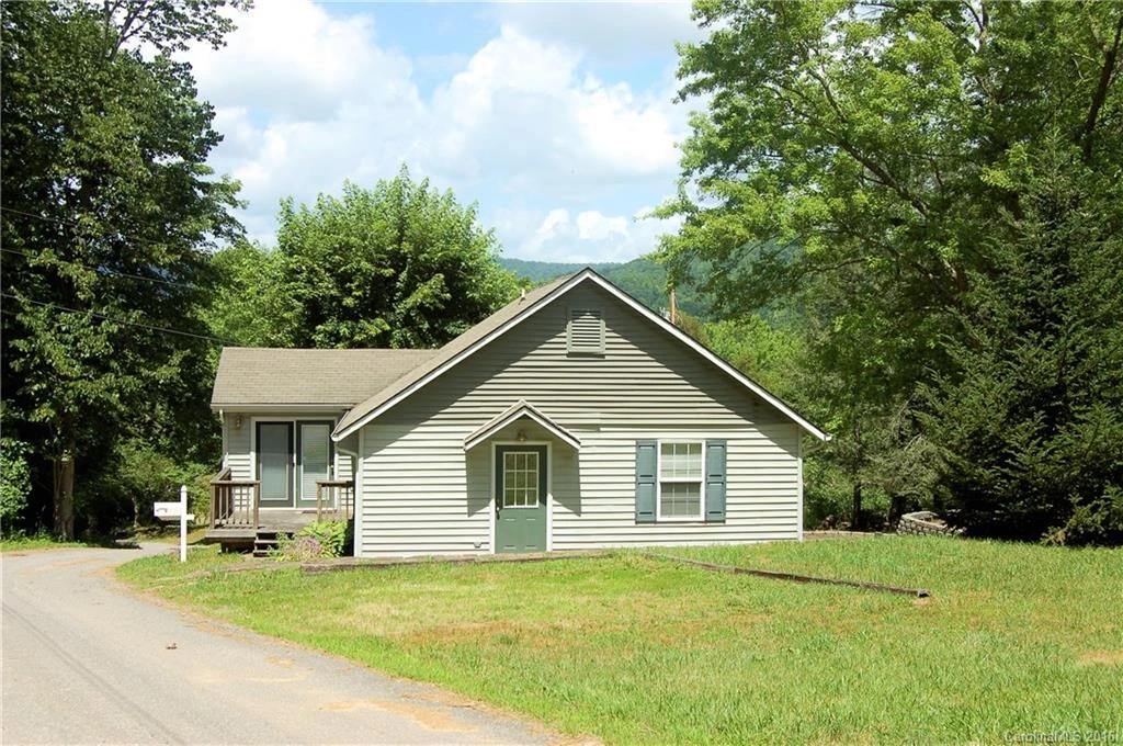403 Moody Mountain Road