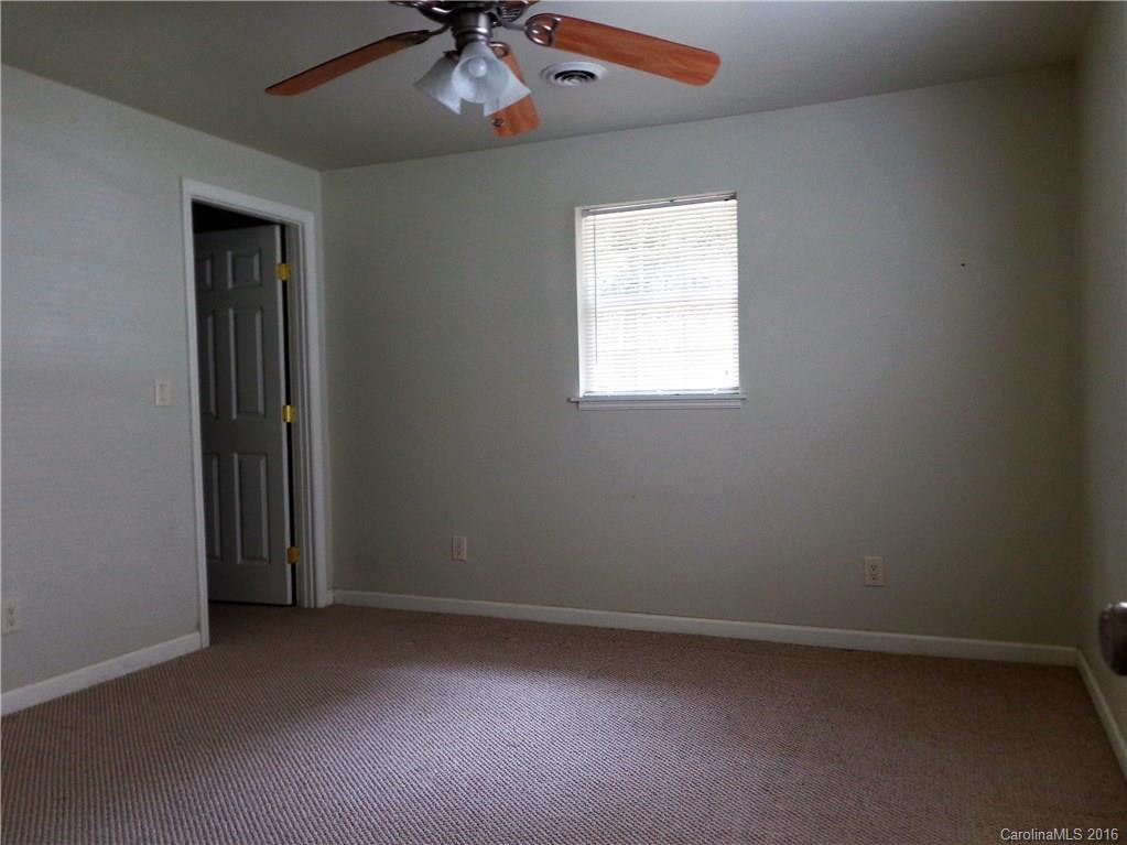 403 Moody Mountain Road - Photo 8
