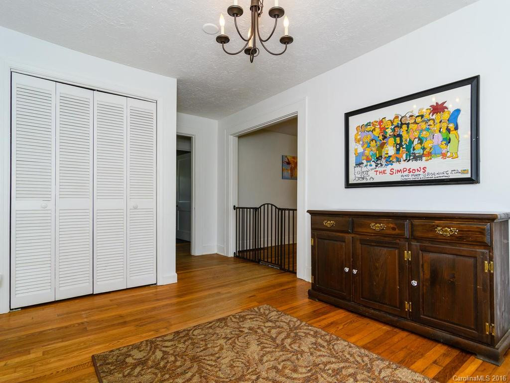 11 Killian Road - Photo 8