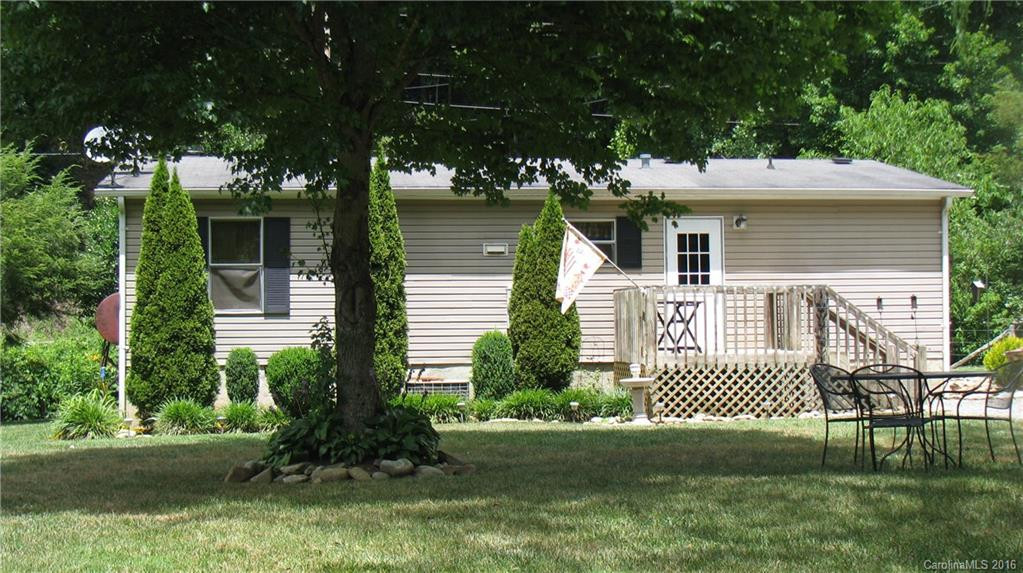 320 Pacer Trail - Photo 2