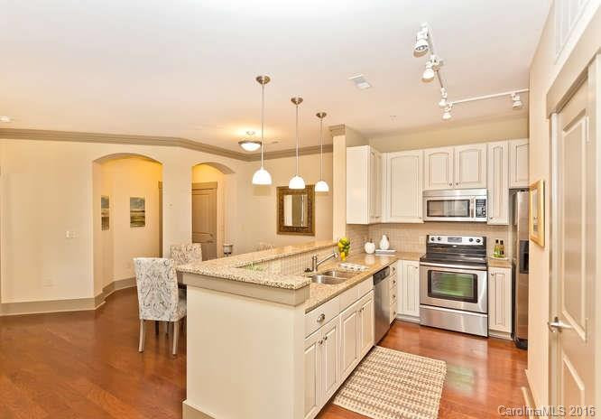 5 Farleigh Street #306 - Photo 3