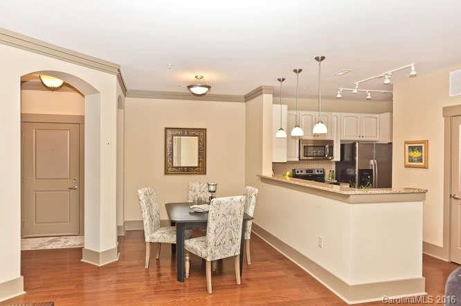 5 Farleigh Street #306 - Photo 7