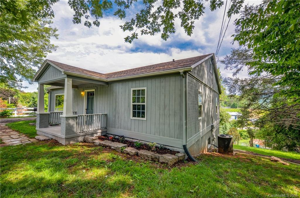 42 Hillcrest Drive - Photo 2