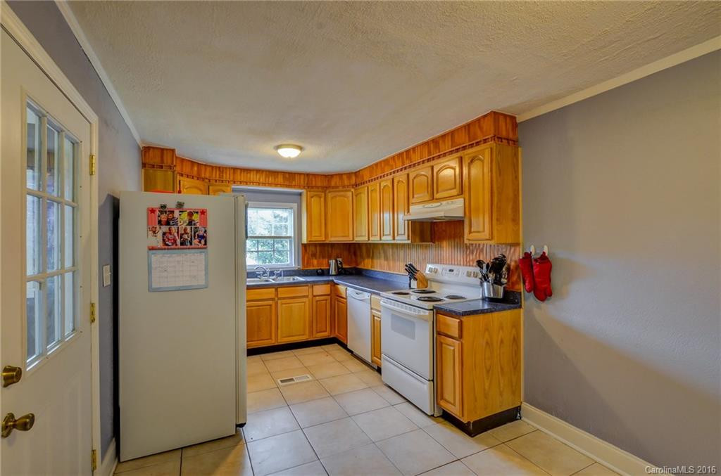 42 Hillcrest Drive - Photo 6