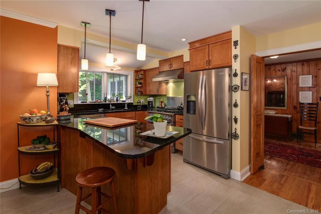 352 Kenilworth Road - Photo 4