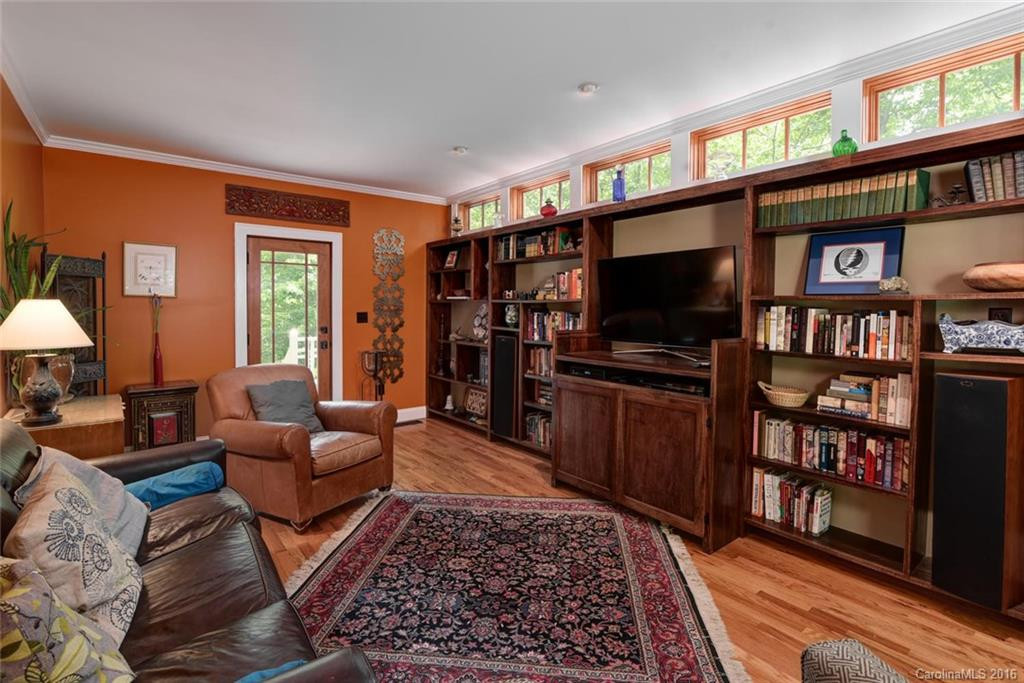 352 Kenilworth Road - Photo 8