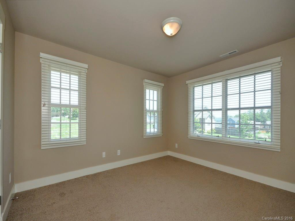 182 Hollabrook Parkway - Photo 15