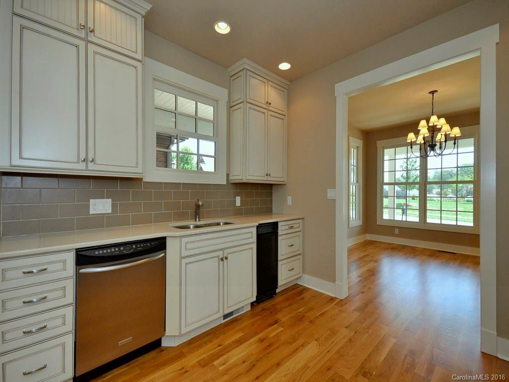 182 Hollabrook Parkway - Photo 8