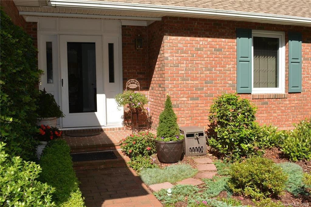 36 Hunters Lane - Photo 2