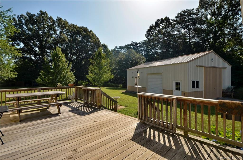 76 Melissa Way - Photo 16