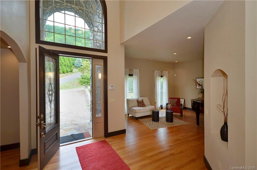 382 Mosa Drive - Photo 2