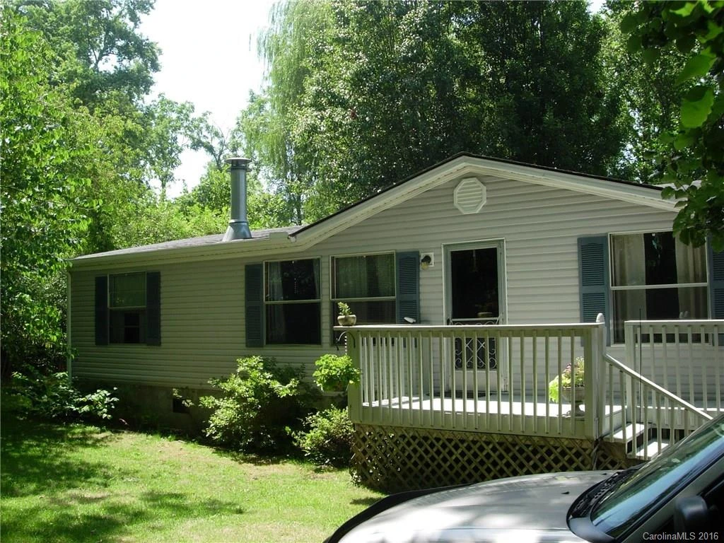 102 Rainbow Lane