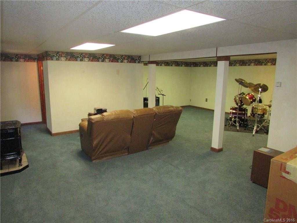 23 Keeneland Drive #37 - Photo 17