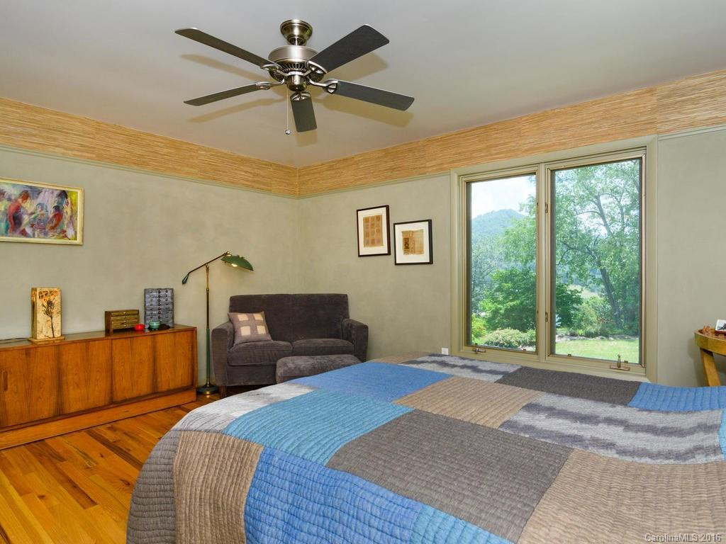 144 Goldfinch Lane #2 - Photo 13