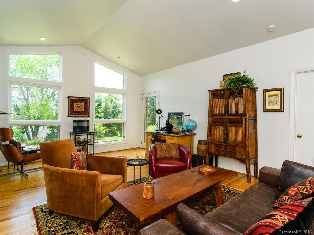 144 Goldfinch Lane #2 - Photo 7