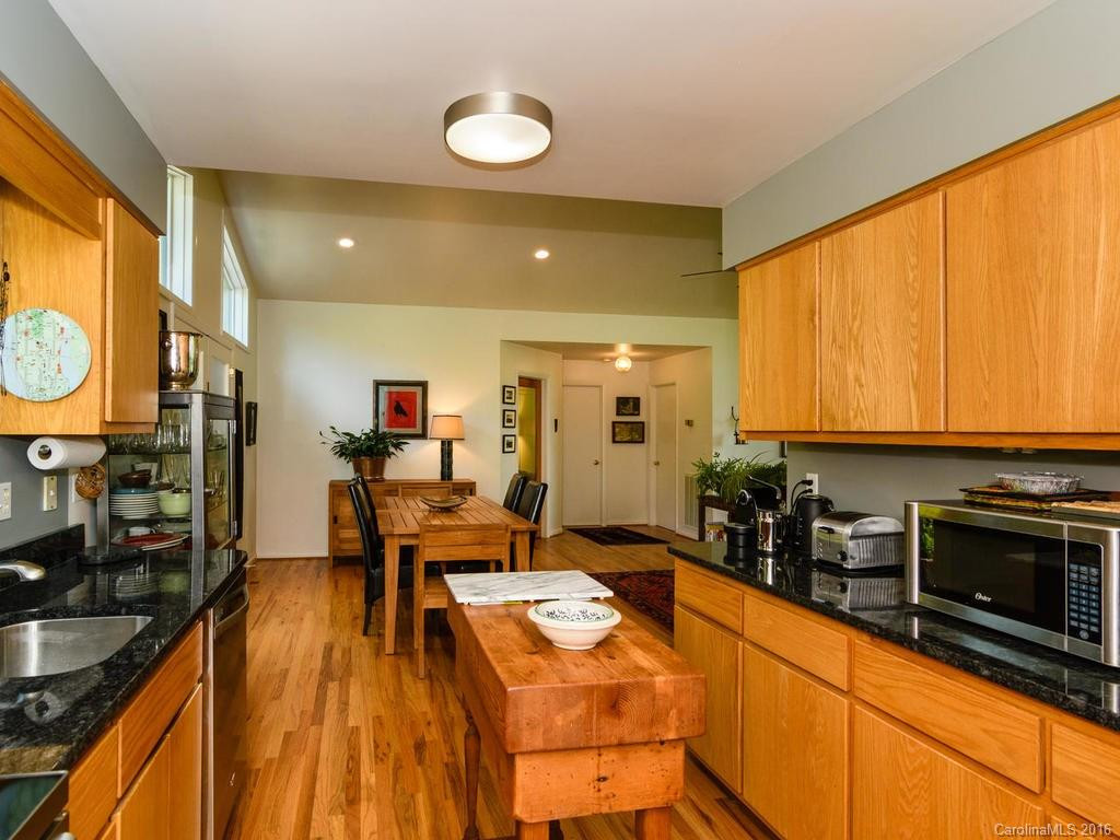 144 Goldfinch Lane #2 - Photo 9