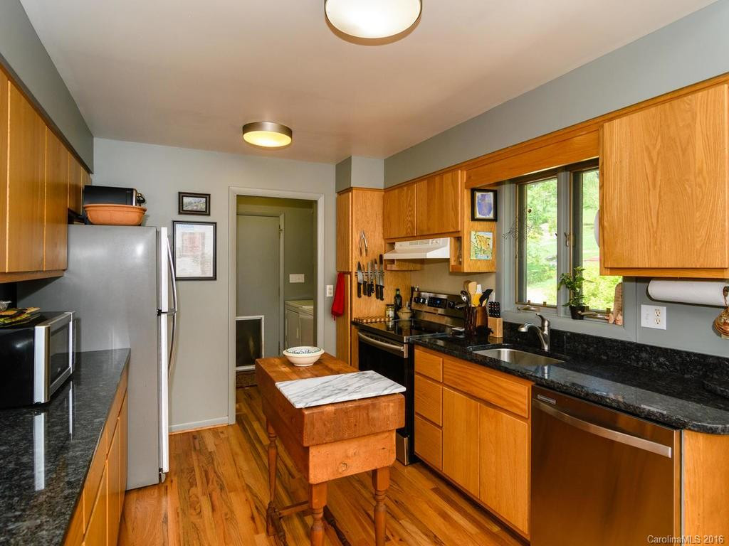 144 Goldfinch Lane #2 - Photo 10