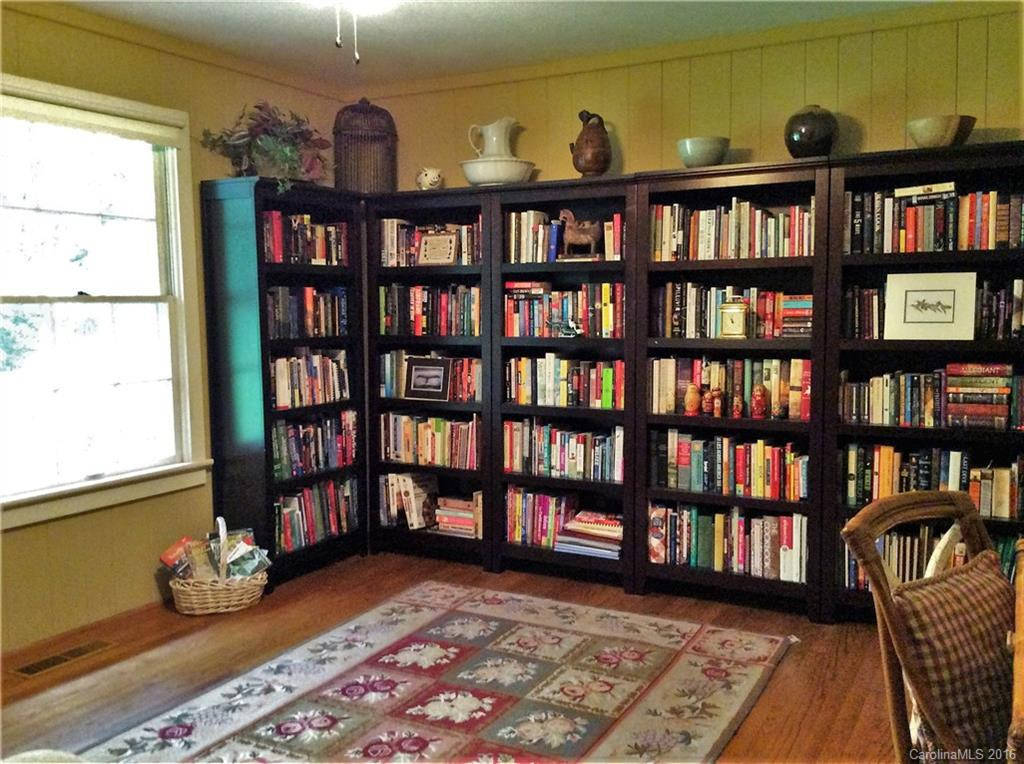 100 Hummingbird Lane - Photo 14