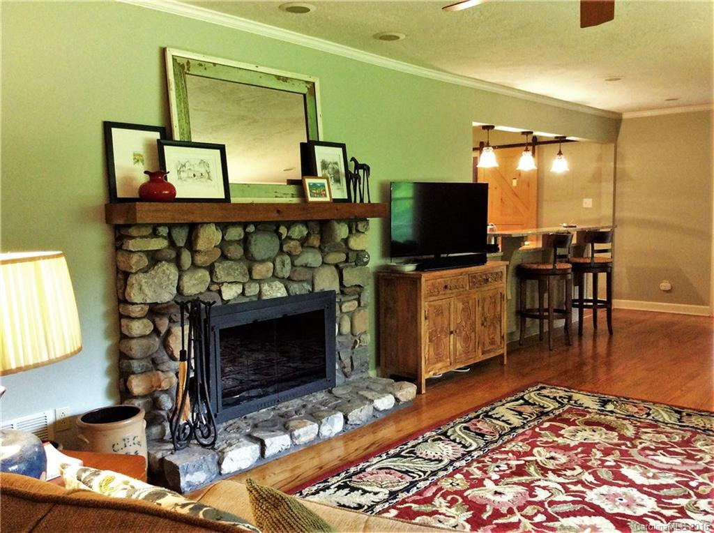 100 Hummingbird Lane - Photo 8
