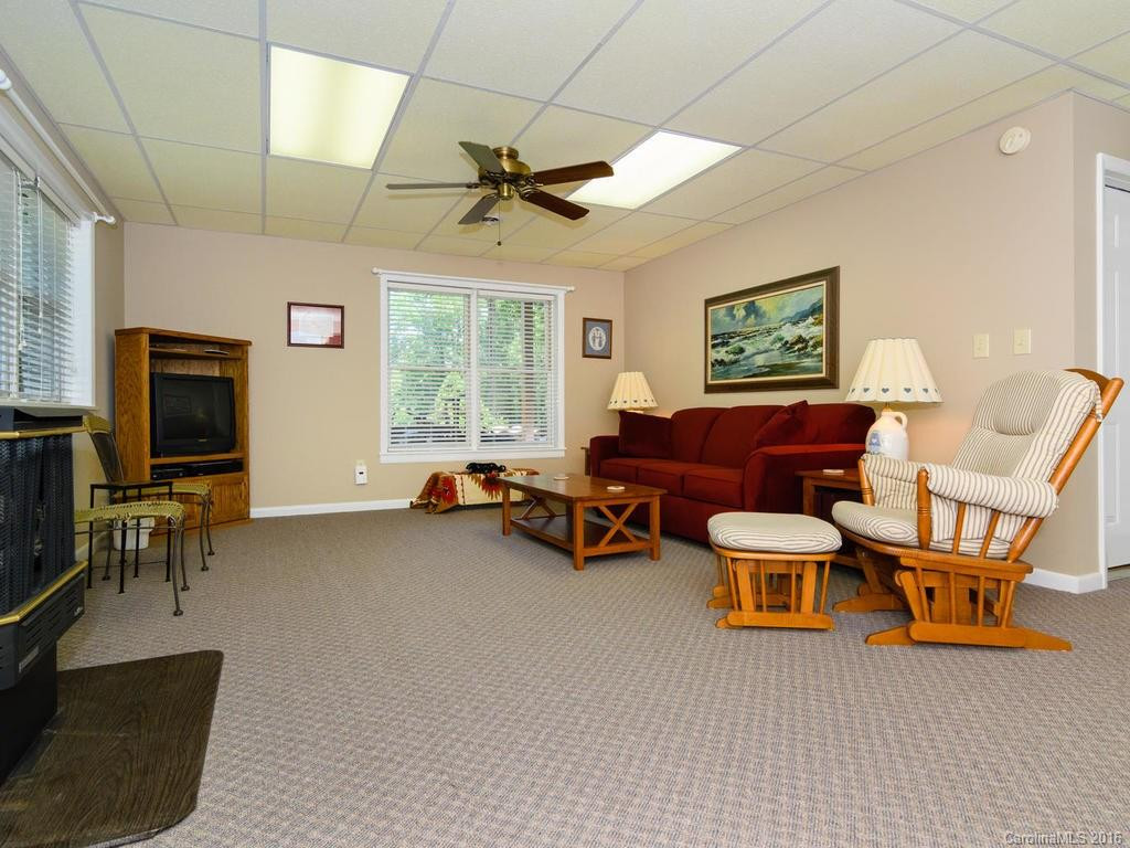 60 Splendor Way - Photo 19