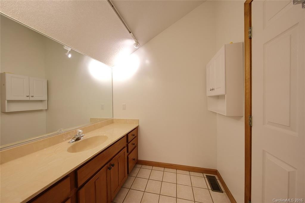 8 Darlow Road - Photo 13