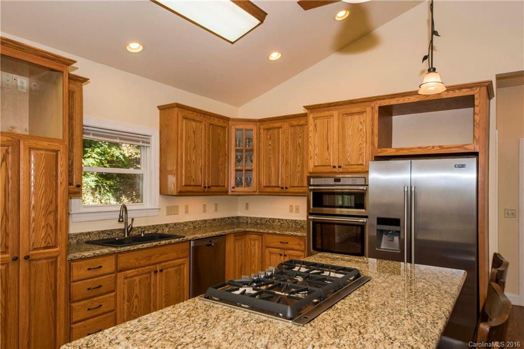 7 Bellewood Drive - Photo 15