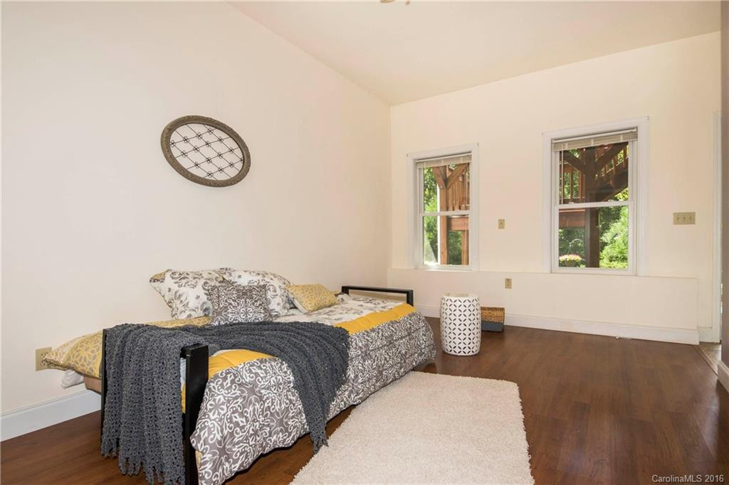7 Bellewood Drive - Photo 23