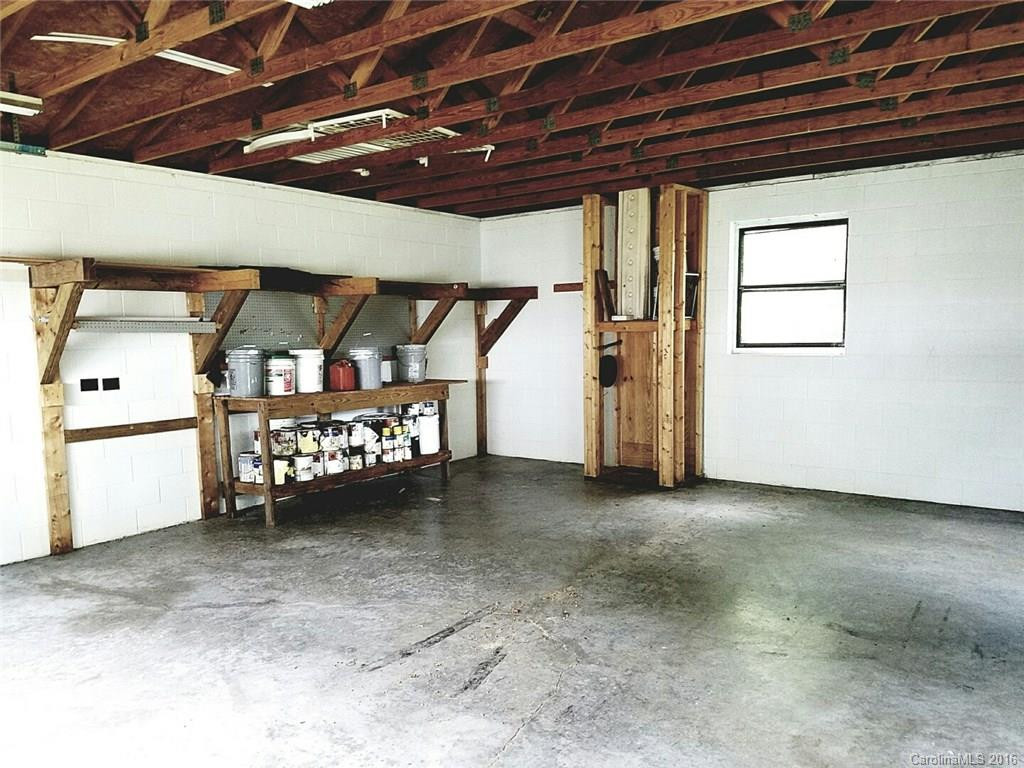 1595 Barnardsville Highway - Photo 18