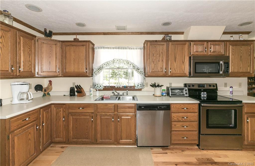 208 Deerpath Lane #3 - Photo 11