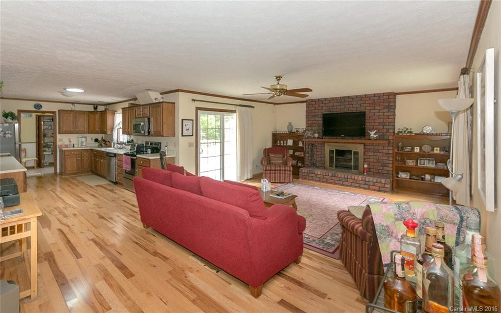 208 Deerpath Lane #3 - Photo 10