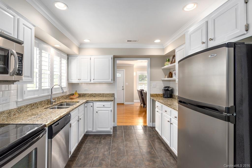 47 Mount Vernon Circle - Photo 5