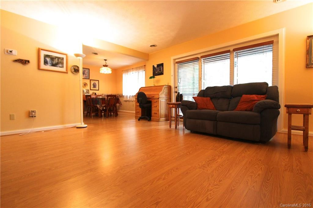 75 Maxine Lane #Unit 114 - Photo 16