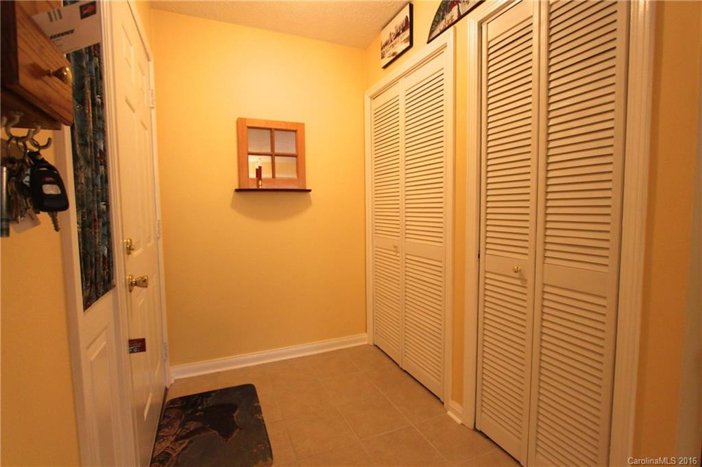 75 Maxine Lane #Unit 114 - Photo 17